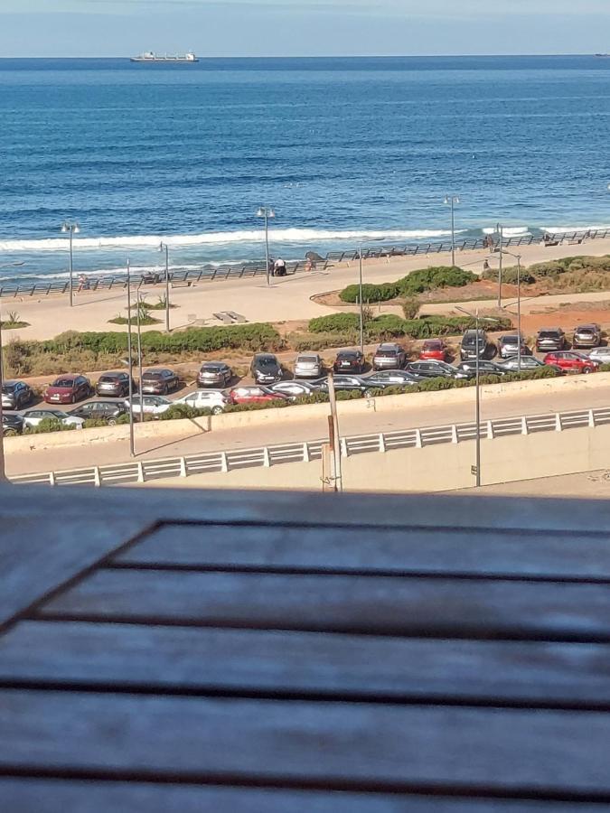Modern Apartment Opposite The Hassan2 Mosque, Very Well Equipped And Stylish, 85 M2 With Gym And Direct Sea View With Underground Garage , Prohibits Unmarried Couples Of Arab Origin Casablanca Exterior photo