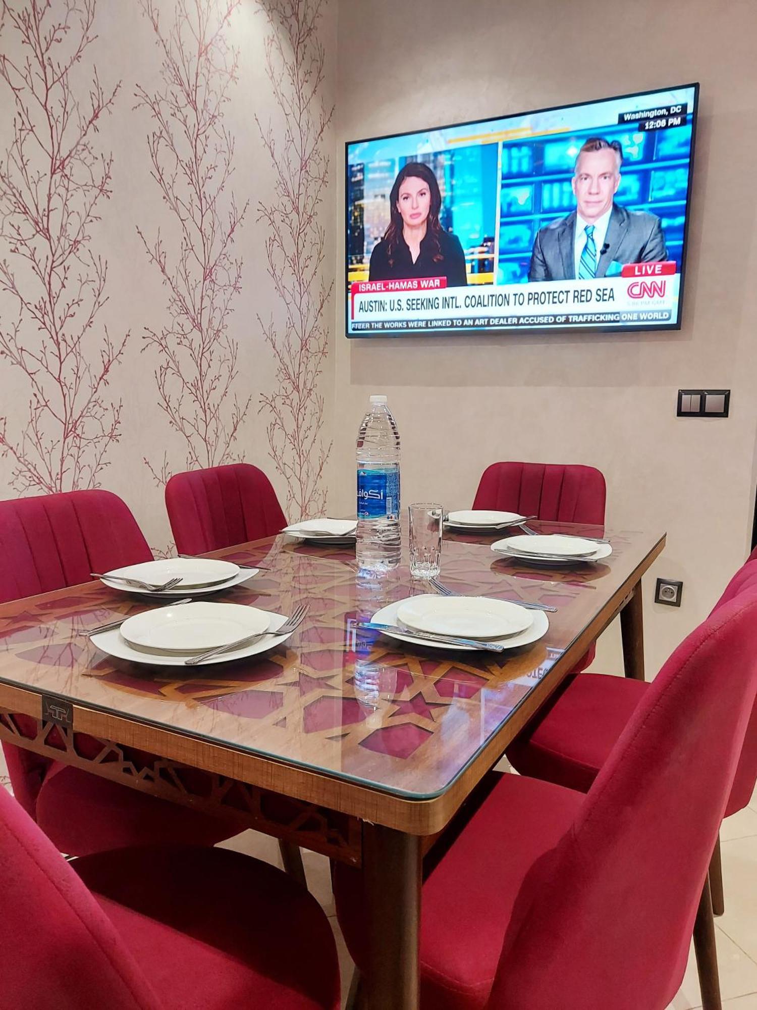 Modern Apartment Opposite The Hassan2 Mosque, Very Well Equipped And Stylish, 85 M2 With Gym And Direct Sea View With Underground Garage , Prohibits Unmarried Couples Of Arab Origin Casablanca Exterior photo